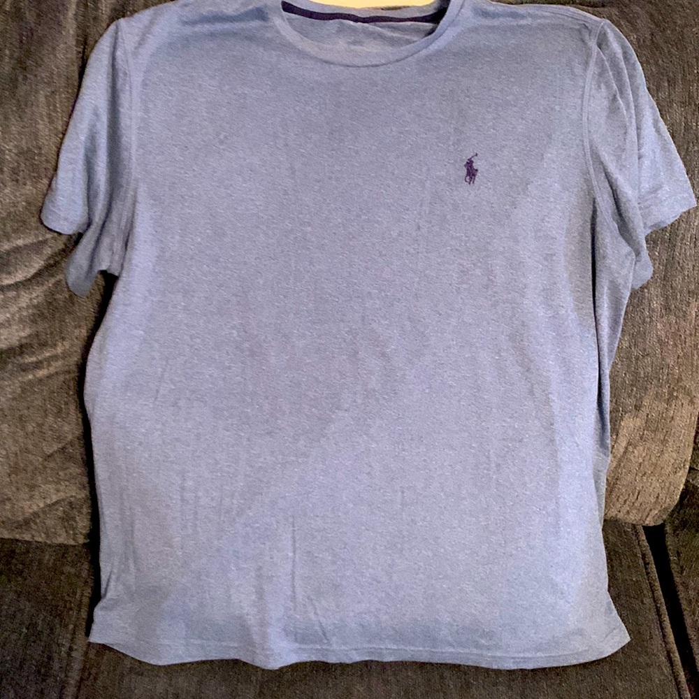 4 for $20- add to bundle and make an offer. Mens Large Polo Thermo Vent Tshirt